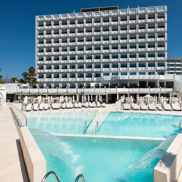 Hotel Caserio, hótel á Ensku ströndinni