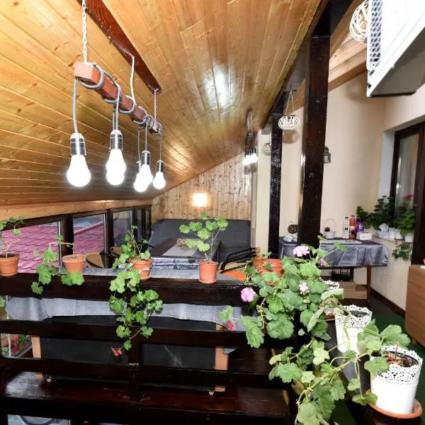 CASA TUDOR, hotel v destinaci Buşteni