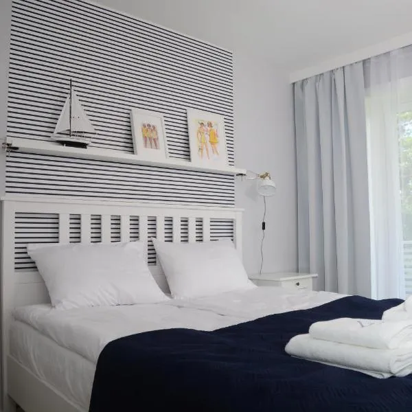 Przystań na Zagórzu - Apartamenty nad jeziorem، فندق في Drezdenko