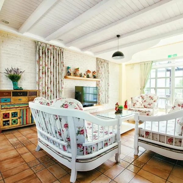 Sunday Homestay, hotel v destinaci Dongshan