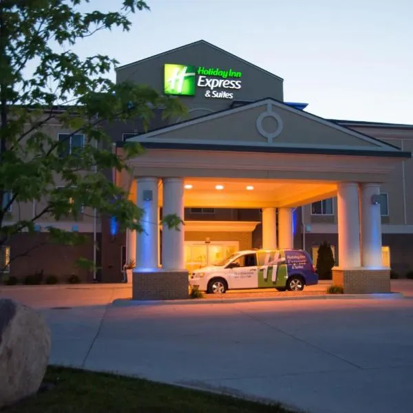 Viesnīca Holiday Inn Express & Suites Northwood, an IHG Hotel pilsētā Northwood