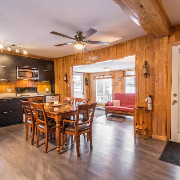 Le Chalet Relax du Lac St-Tite, hotel v destinaci Saint-Tite-des-Caps