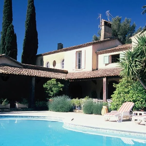 Chateau Maravenne, hotel en La Londe-les-Maures