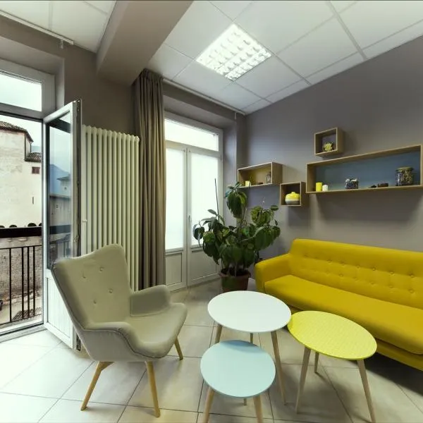 I Dodici mesi rooms&apartments, hotel v destinácii Trento