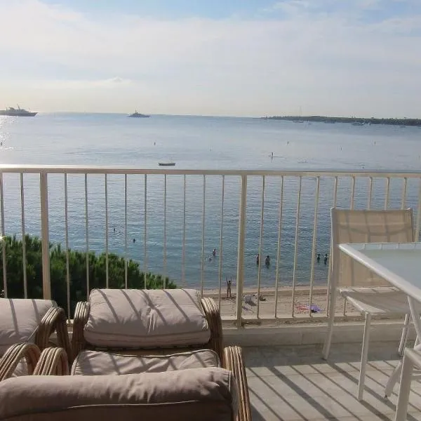 Fettolina Palm Beach, Location Cannes front de mer et plage, hotel v Cannes