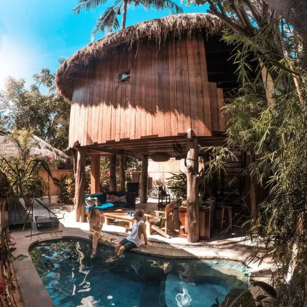 Gili Treehouse, hotel in Gili Trawangan