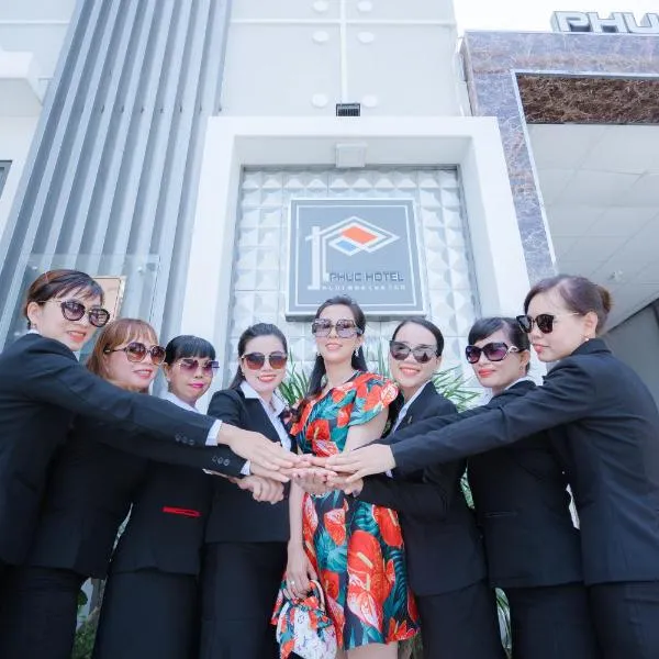 Phuc Hotel, готель у місті Cao Lãnh