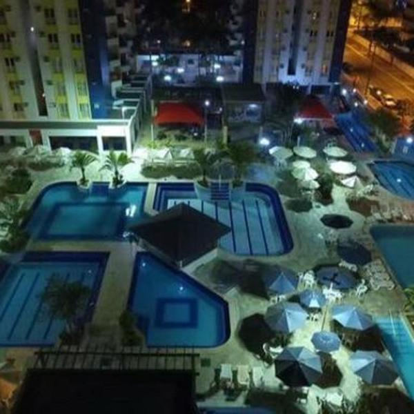 Eldorado Thermas Park - 400m Shopping Singapura e Bar Simprão, pode levar bebidas para park aquático
