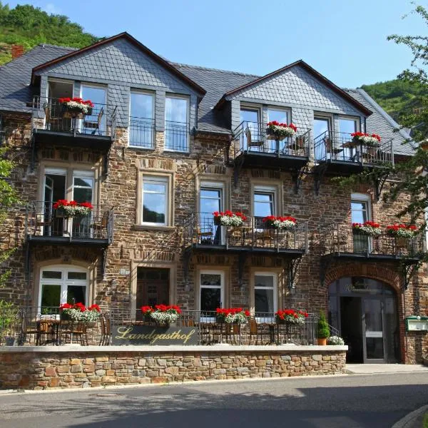 Landgasthof Winzerscheune, khách sạn ở Valwig