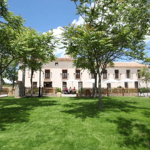 Hotel La Fonda De La Estación, hotel en La Puebla de Valverde