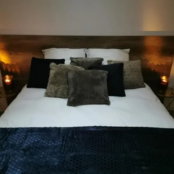 Les Sansonnets Appart & Spa, hotel in Mézy