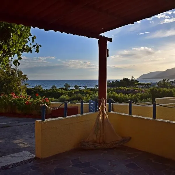 Vrachos Apartments, Hotel in Frangokástellon