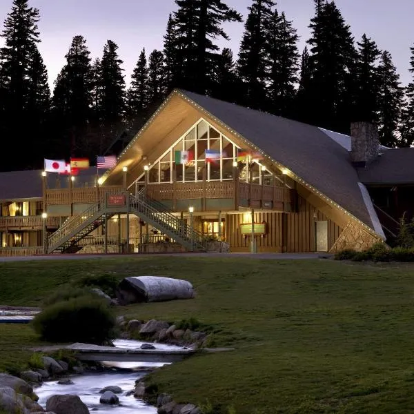 マンモス マウンテン イン（Mammoth Mountain Inn）、マンモス・レイクスのホテル