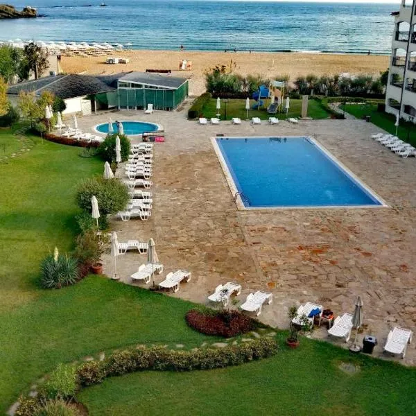 Aparthotel Regina Mare, hotel em Carevo