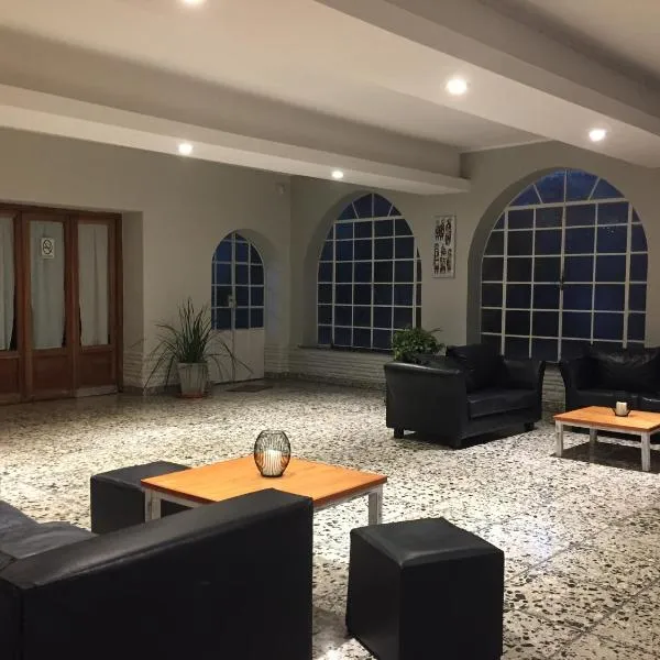 Continental Hotel，Curuzú Cuatiá的飯店