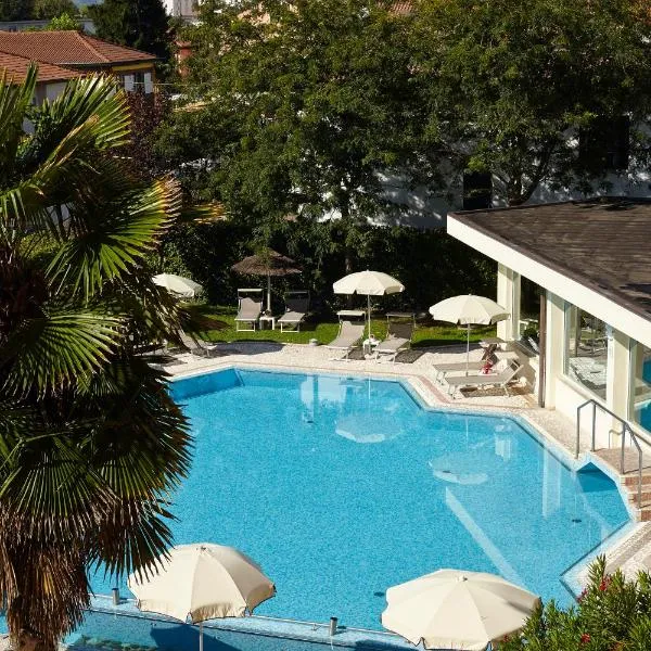 Hotel Aqua, hotel em Abano Terme