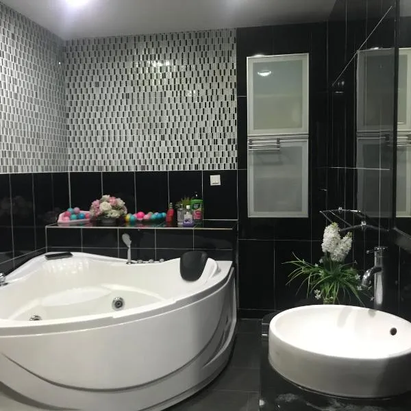 Sherry Luxury Homestay, hotel v destinaci Pasir Gudang