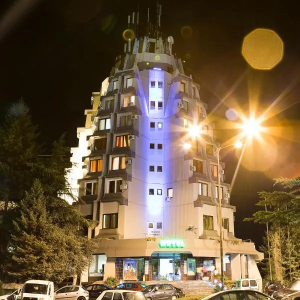 Hotel Petrus, hotel u Paraćinu