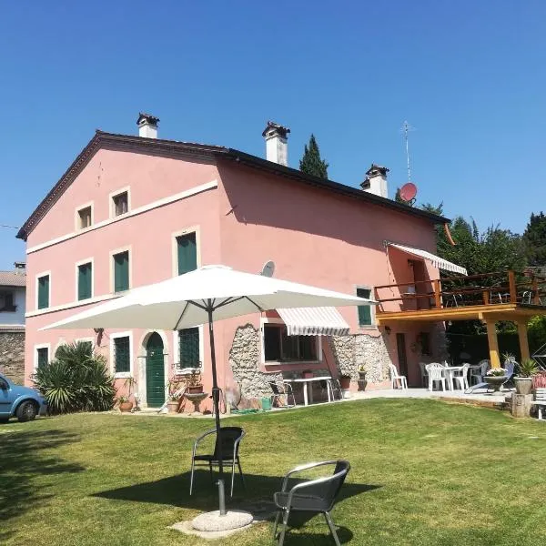 Alloggio Alla Collina – hotel w mieście Arcugnano