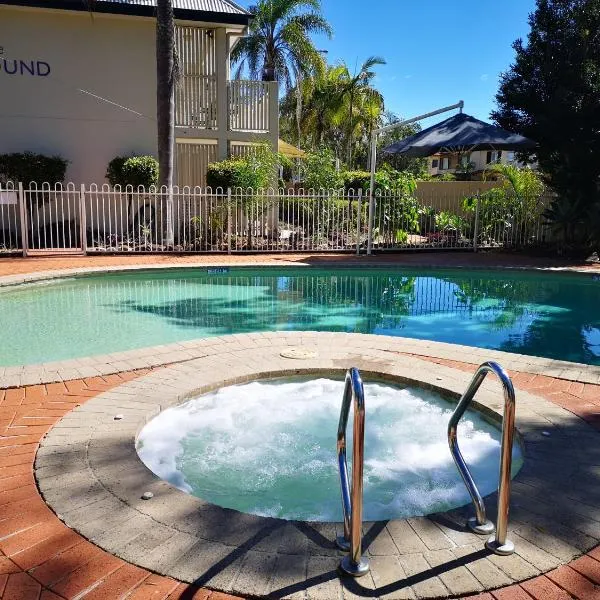 At The Sound Noosa Motel, hotel in Noosaville