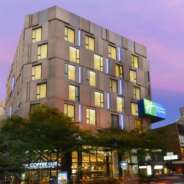 Holiday Inn Express Bangkok Sukhumvit 11 by IHG, hotel in Bangkok