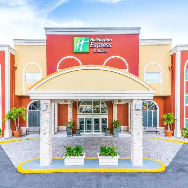 브레이든턴에 위치한 호텔 Holiday Inn Express Hotel & Suites Bradenton West, an IHG Hotel