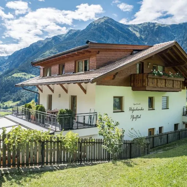 Hofschenke Pfeiftal - Heuduft, hotell i San Martino