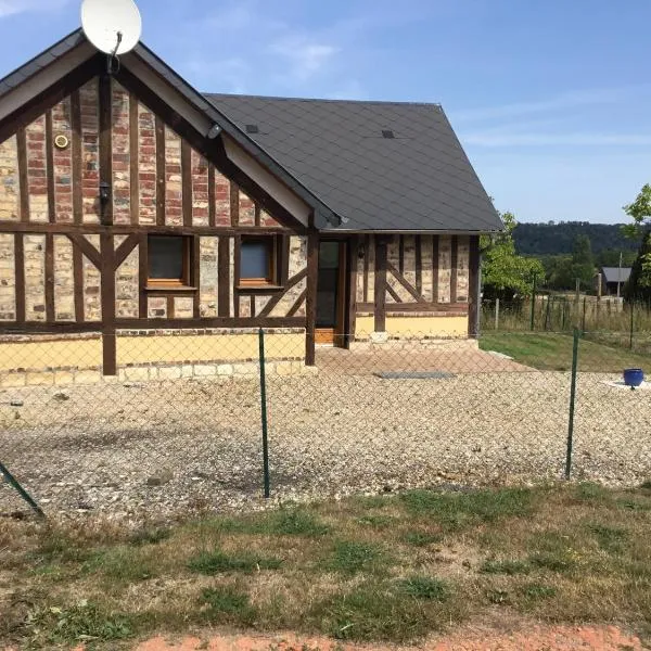 GITE LE MONTENEY, hotel in Saint-Philbert-sur-Risle