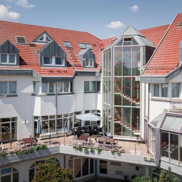 Hotel Aichtaler Hof, hotel in Grötzingen