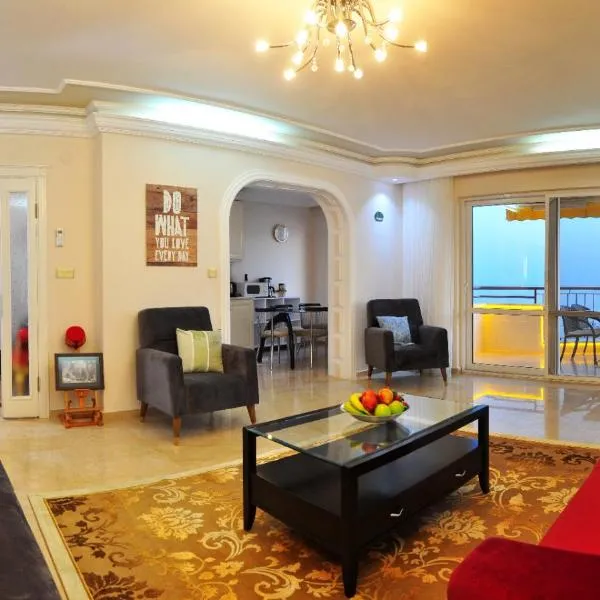Cebeci Apartments - Extrahome, khách sạn ở Mahmutlar