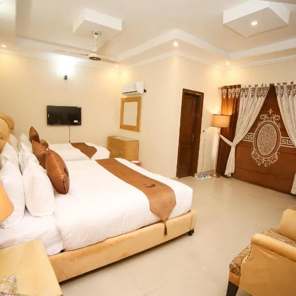 Viesnīca Premier Inn Grand Gulberg Lahore pilsētā Lahora