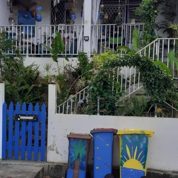 Chambre d'hôte la Calebasse: Sainte-Anne şehrinde bir otel