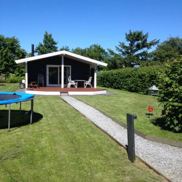 cottage close to Hasmark beach 150m, hotel v destinaci Otterup