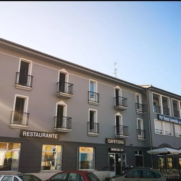 Hotel Avenida del Sotillo, viešbutis mieste La Lastrilla