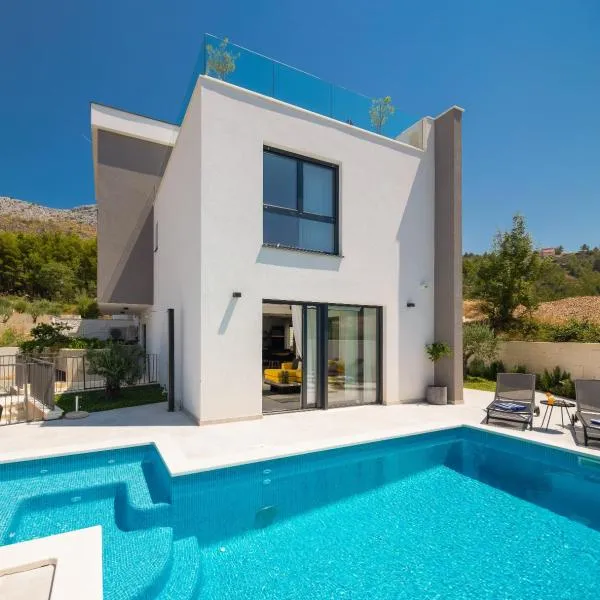 Villa 9, hotel v mestu Podstrana