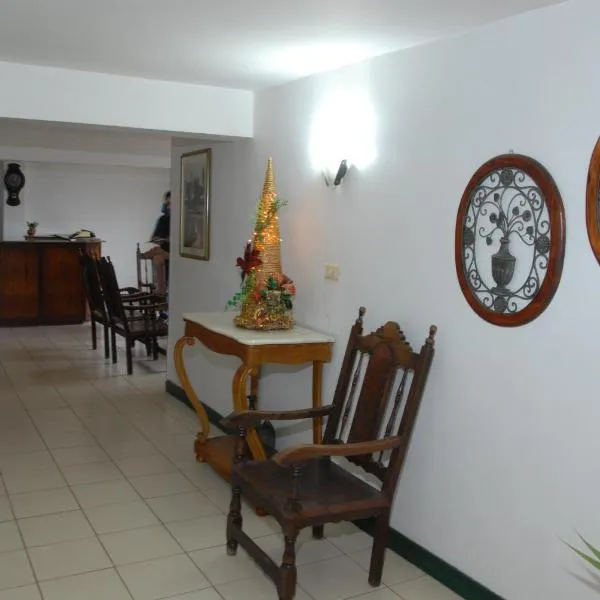 Hotel Tiumara Cartago、カルタゴのホテル