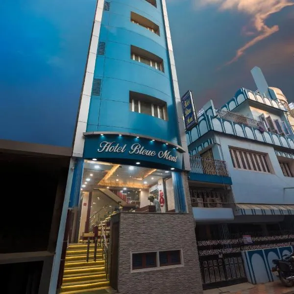 Hotel Bleue Mont, hotel sa Varanasi