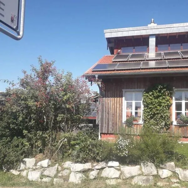 2 Ferienhaus Andermichlhof, hotel v destinaci Geltendorf