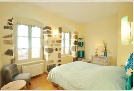Relais du Noble Voyageur, hotel v destinaci Brioude