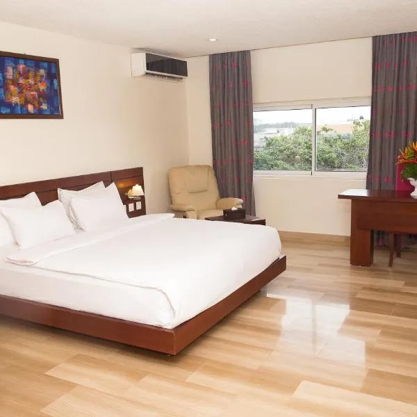 Hotel du Golfe、ロメのホテル