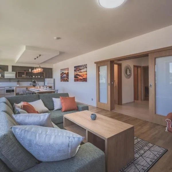 Apartman Central Ski & Bike, Hotel in Janské Lázně