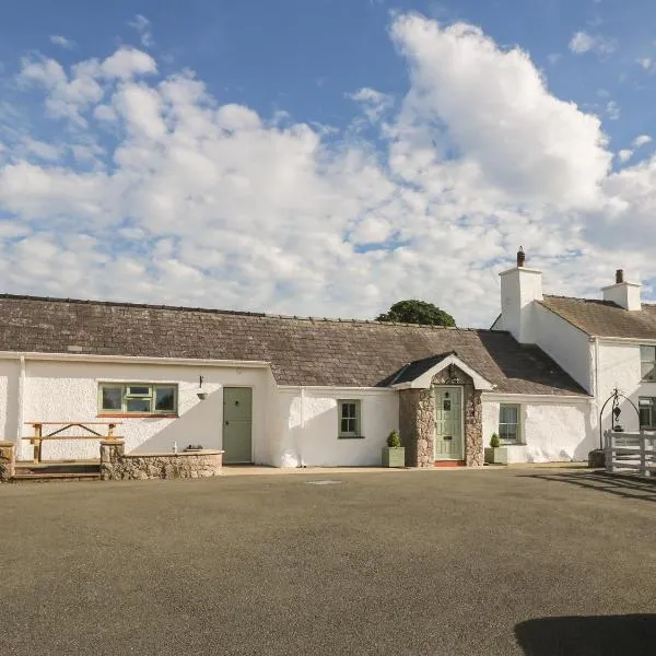 Buarthau Cottage, hotel in Caernarfon