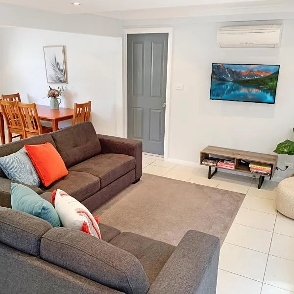 City Center - Comfortable 2-Bedroom Apartment, hotel in Armidale