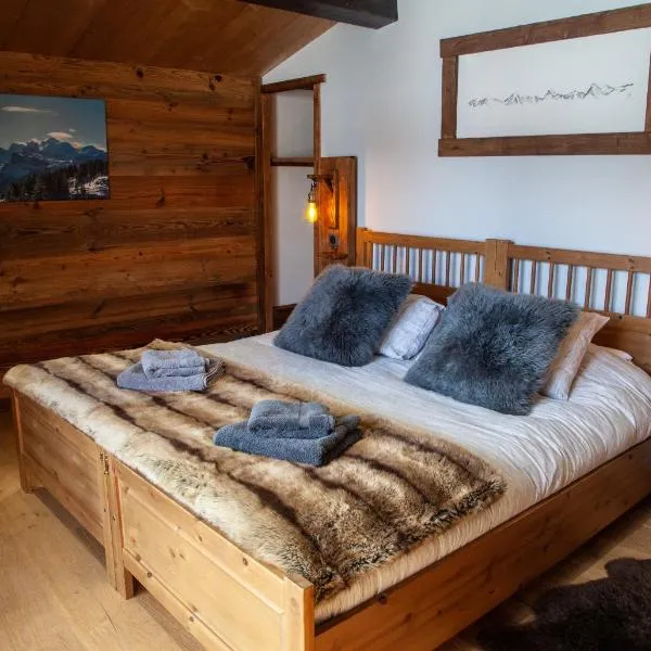 Chalet Sandy, hotel i Les Gets