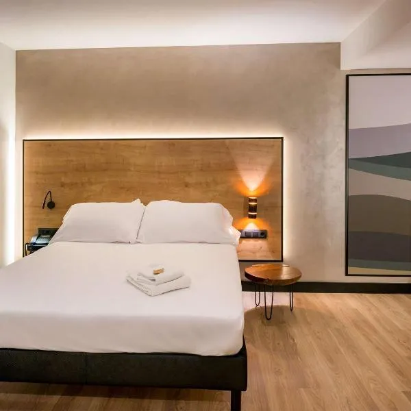 Ibis Styles Figueres Ronda, hotel v destinaci Figueres