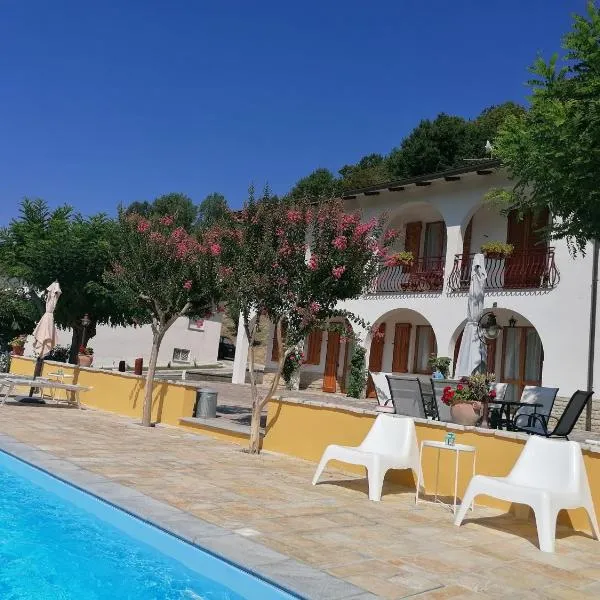 B&B VILLA GINEVRA, hotel v destinaci Pietralunga