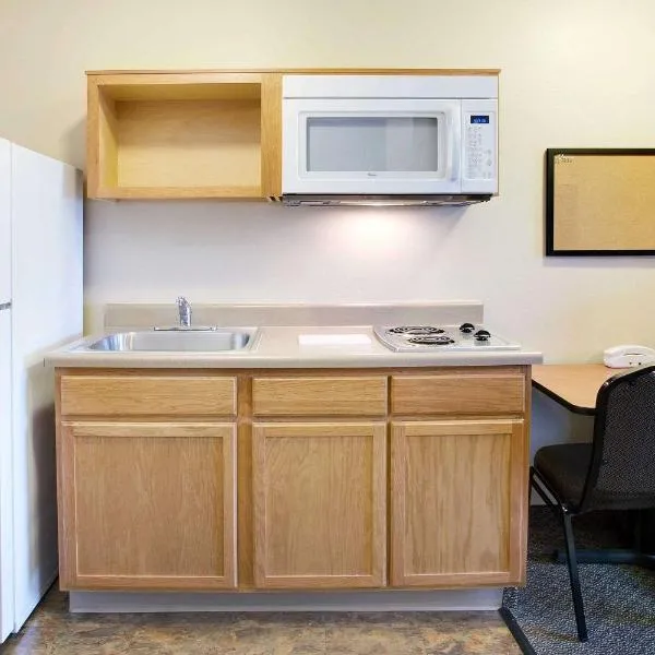 WoodSpring Suites Raleigh Northeast Wake Forest, hotell i Raleigh