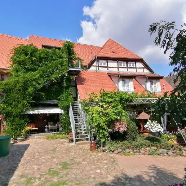Pension Am Buhnenkopf, hotel v destinaci Tangermünde