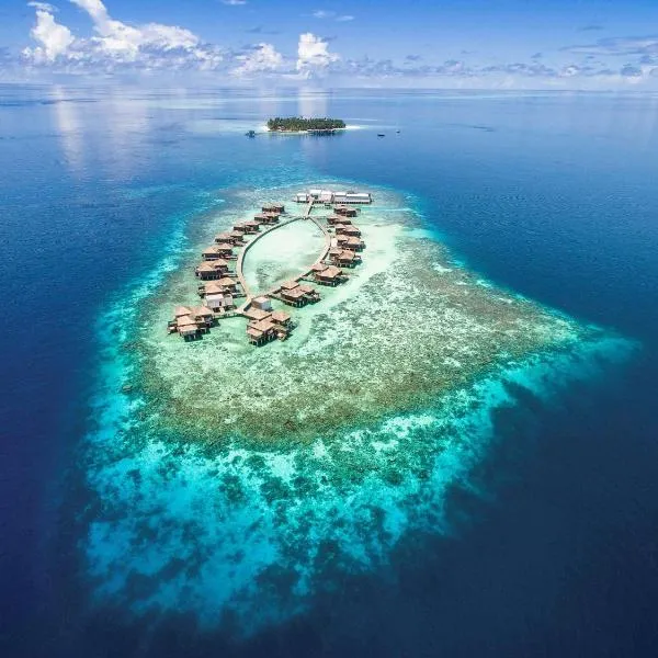 Raffles Maldives Meradhoo、ガーフアリフ環礁のホテル