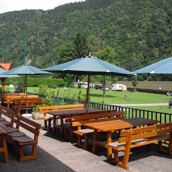 Gasthof Zum heiligen Nikolaus, hotel a Haibach ob der Donau
